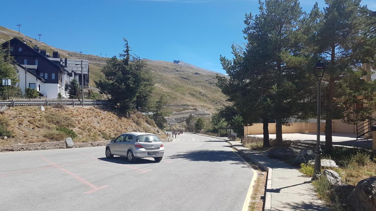 Los Valles Junto Al Telesilla Reformado 2022 Mobiliario Actualizado Sierra Nevada Dış mekan fotoğraf